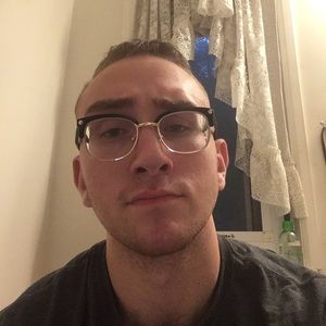 Meet your Posher, Tyler